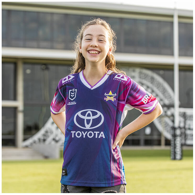 2022 Kids Women in League jersey3
