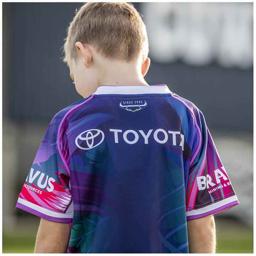 2022 Kids Women in League jersey2