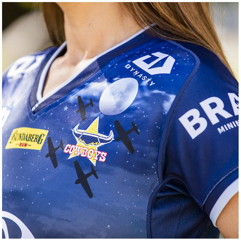 2022 Womens Defence Jersey3